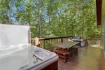 HOT TUB & PICNIC TABLE OFF SCREENED DECK